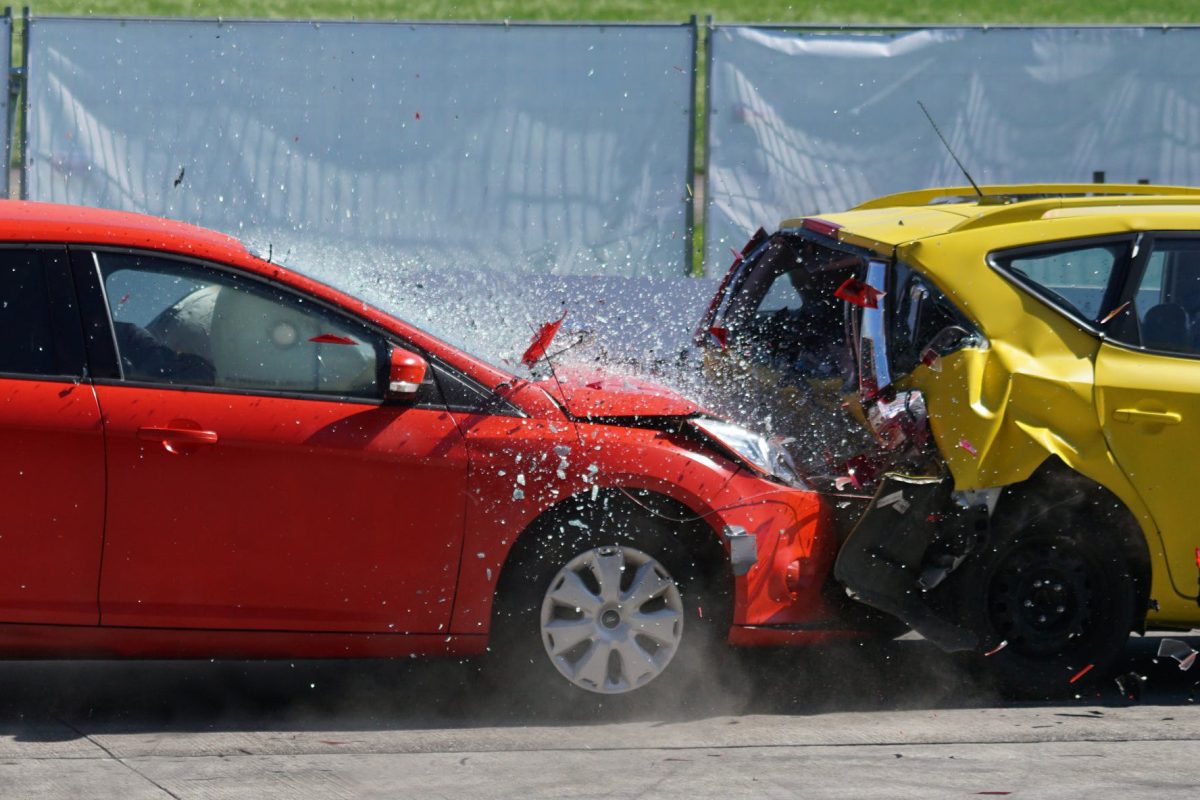 crash-test-collision-60-km-h-distraction-163016